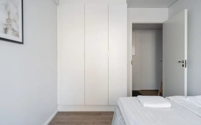 2BR Downtown Home with Balcony & BEST Location