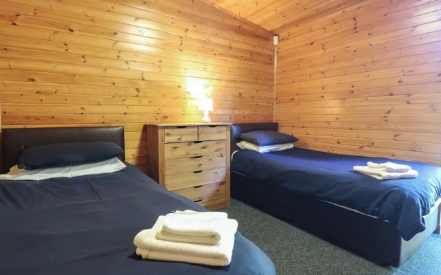 Cedar Lodge