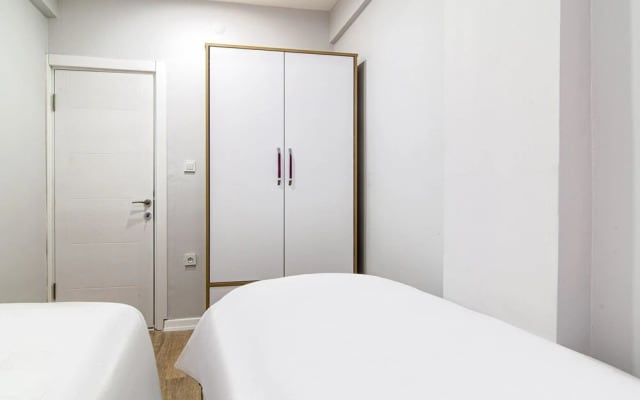 Modern Flat Close to Osmanbey Metro Station