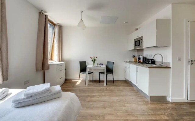 Stylish And Sleek Studio In Liverpool