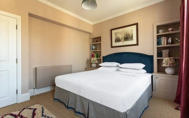Vernon Street by Onefinestay