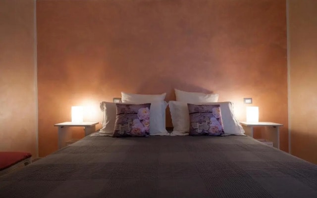 Ela Guest House