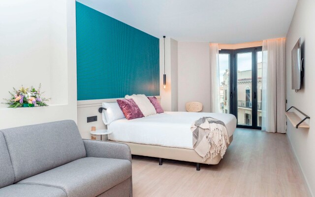 Arcelon Hotel