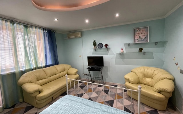 Onebed (Ванбэд) на бульваре Строгинский