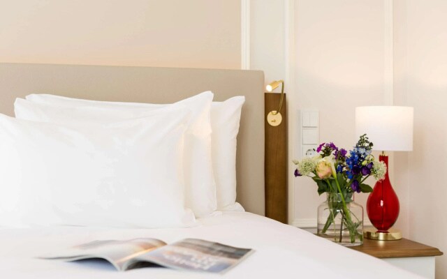 Tivoli Doelen Amsterdam Hotel