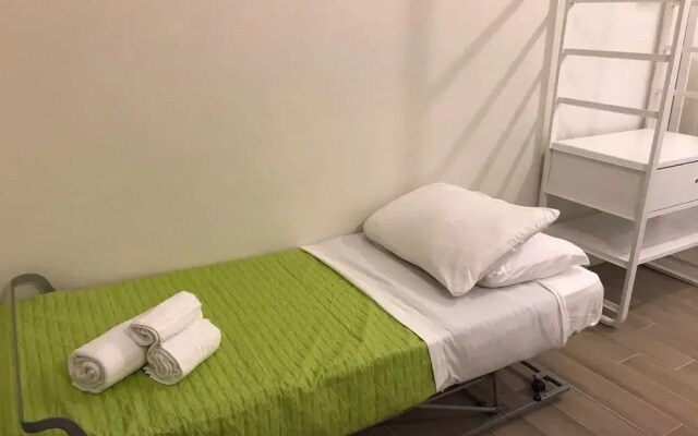 Bed&BikeRome Rooms