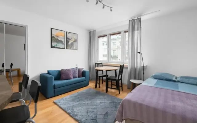 Warsaw Central Apartment Złota
