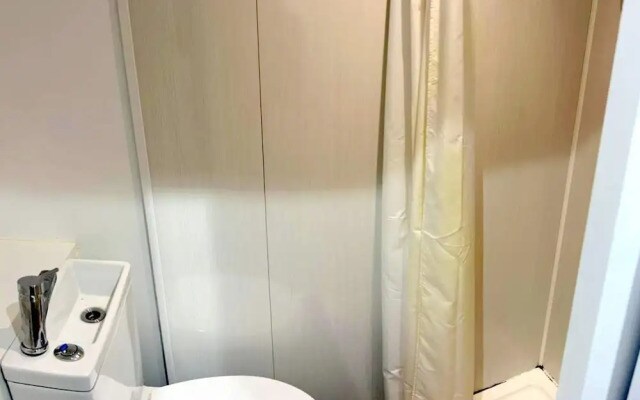 Cute Studio Apartment in South Croydon