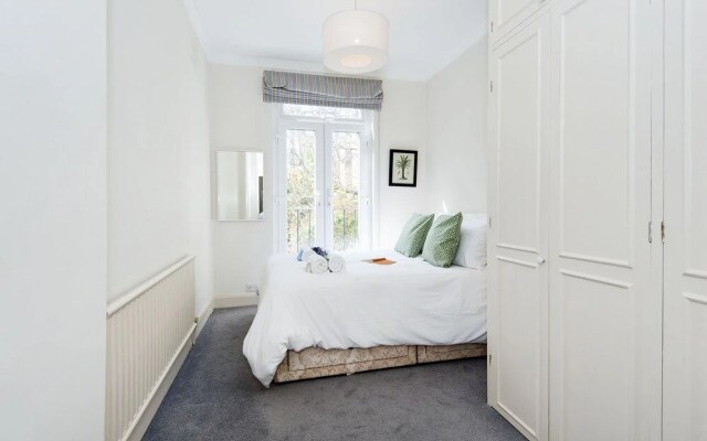 The Coleherne Road Nest - TL1