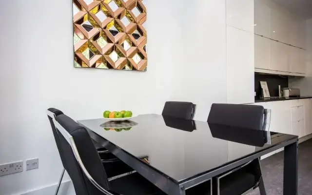 Stunning 3 Bedroom House in Clapham Manor