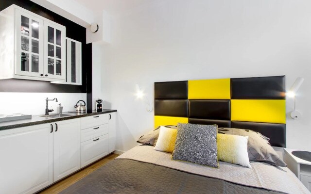The Warsaw Rising Museum Apartments