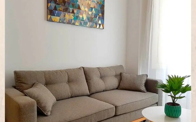 Renthas Perchel Apartment