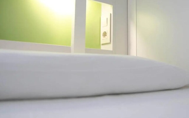 Sant Jordi Hostels Rock Palace