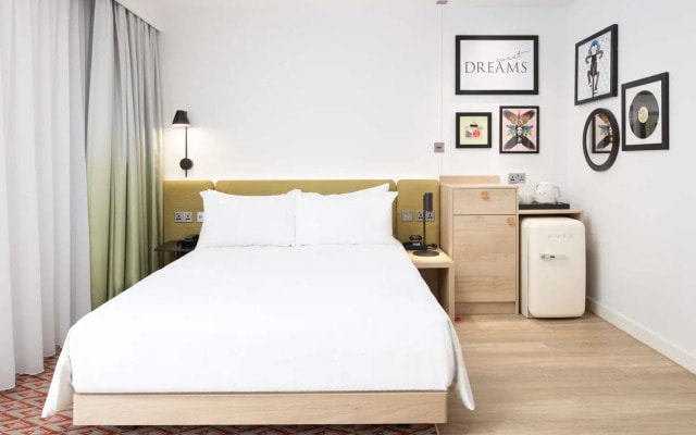 Hampton By Hilton Rochdale