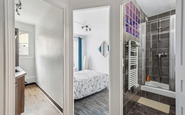 Paris 1BR in front of Montparnasse Tower