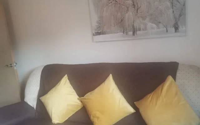 Beautiful 1-bed House in Manchester