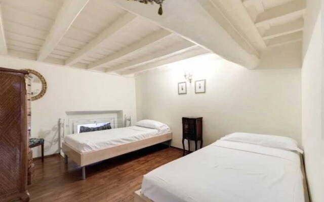 Rental in Rome Campo De Fiori Apartment