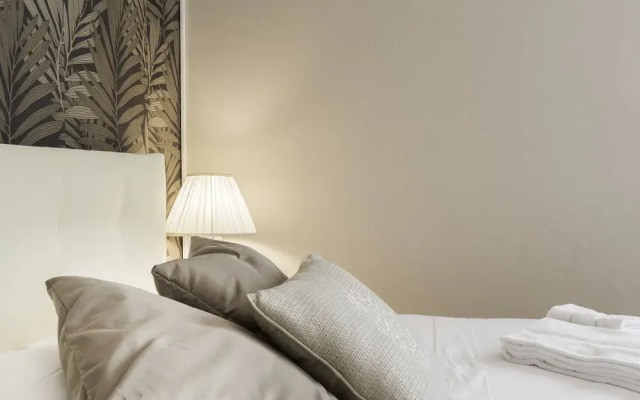 Design Palace Apartments