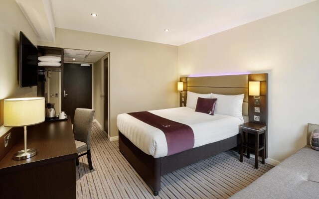 Premier Inn Heathrow Airport Terminal 5