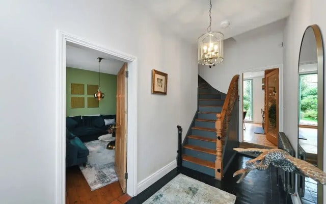 Tealby House