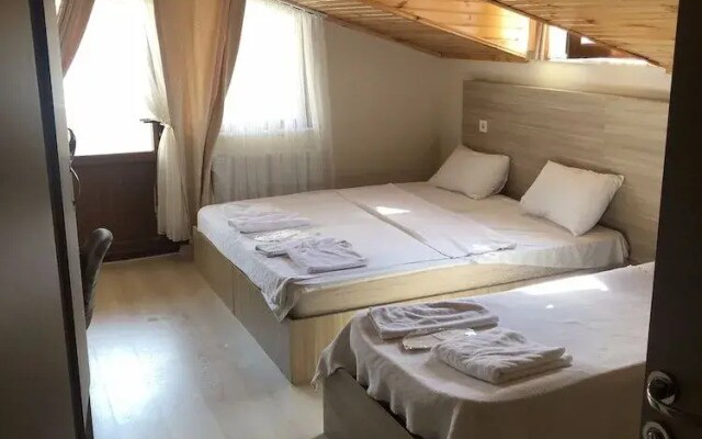 Agva Rex Otel