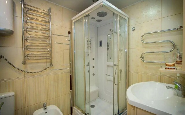 ABC Apartmens (ЭйБиСи Апартментс) на улице Каратанова