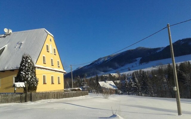 Apartments V Zatisi