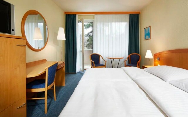 OREA Hotel Voronez II