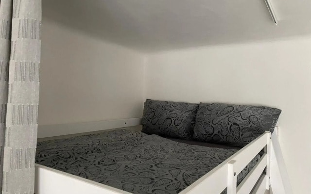 Tulip Apartment