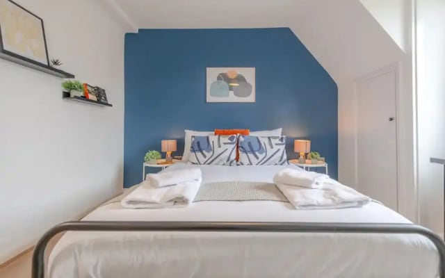 Central 3 Bedroom House With Garden