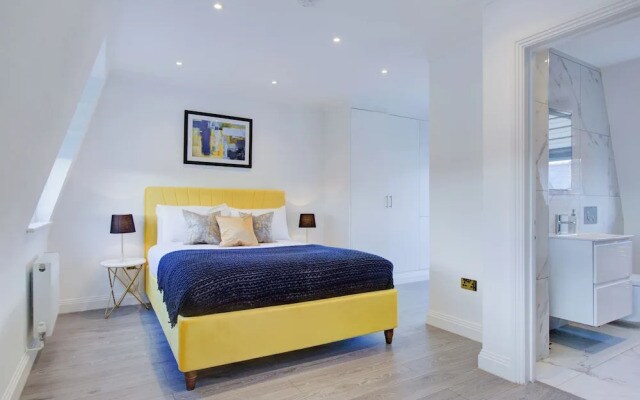Hybrid Resi Fulham