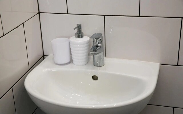 Отель PRO100HOSTEL.76 (Про100Хостел.76)