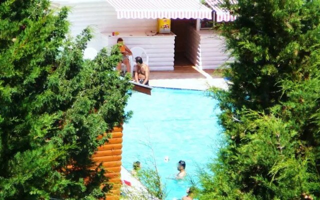 Forest Lodge