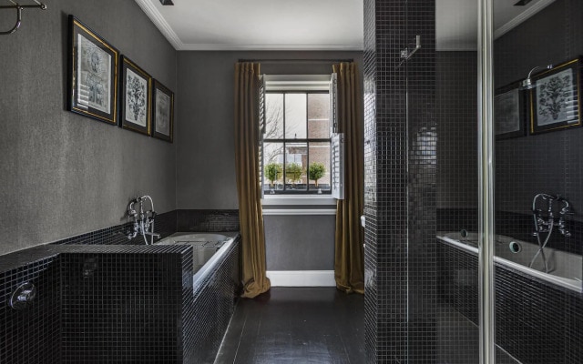 Luxurious Apartment - Denyer Street