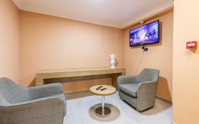 Blue Park Hotel