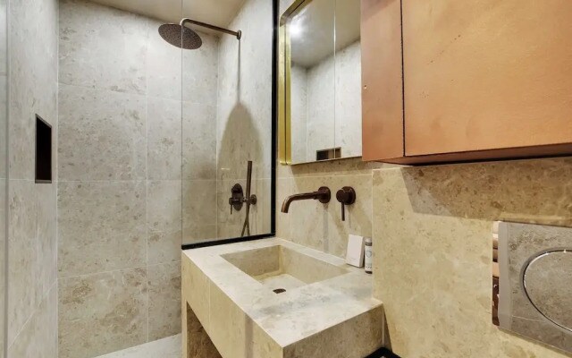 Exceptional 2br/6p Apartment - Caire / Montorgueil