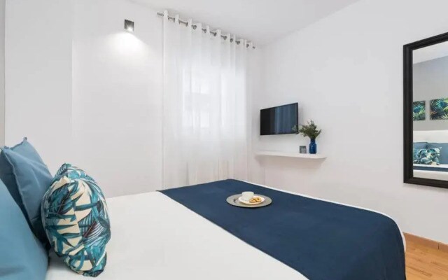 Lodging Apartments Villa de Gracia 2 bedroom cozy apartment