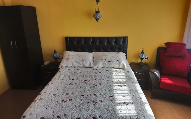 Cosmopolitan Park Hotel