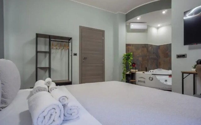 Aurelia Garden Suite