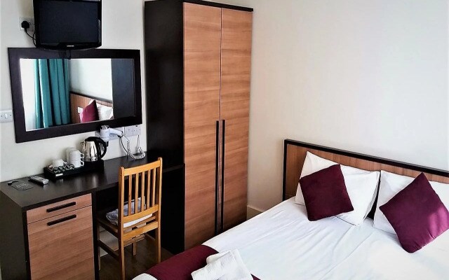 Pembury Hotel