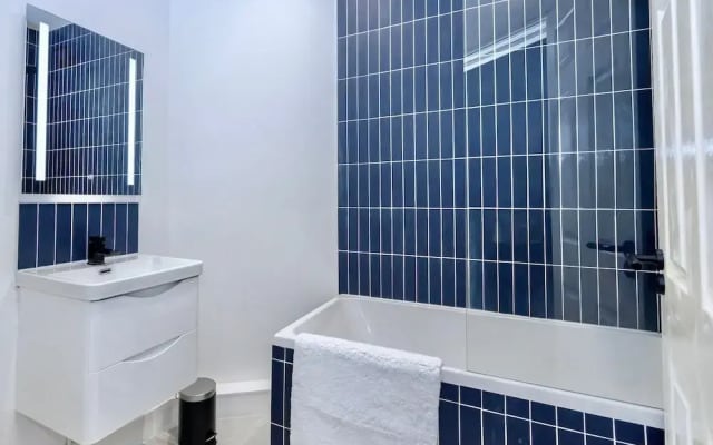 Azure Suite 1BR City Walks