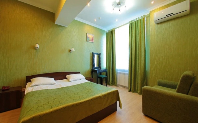 Mini-Hotel Mr 997