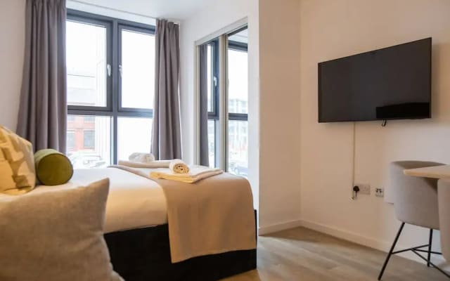 Elegant Manchester Studio