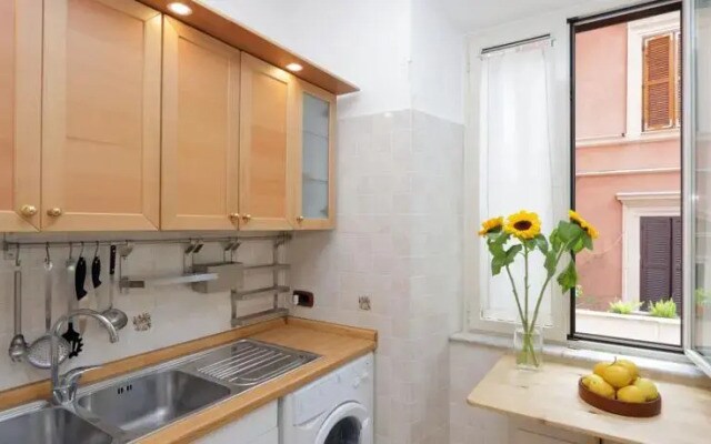 Alba Halldis Apartment