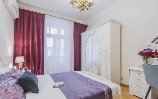 GMApartments (ДжиЭмАпартментс) на бульваре Никитский 5