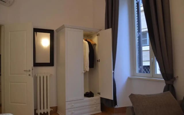 Leoncino 36 Apartments in Rome