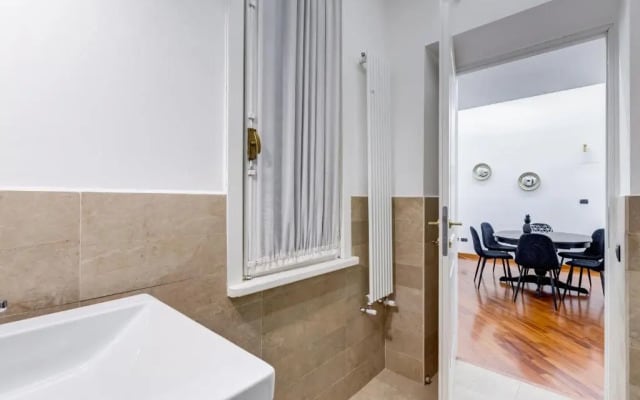 BDC - Spanish Steps Gold 2bdr suite