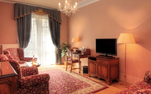 Hotel Bristol