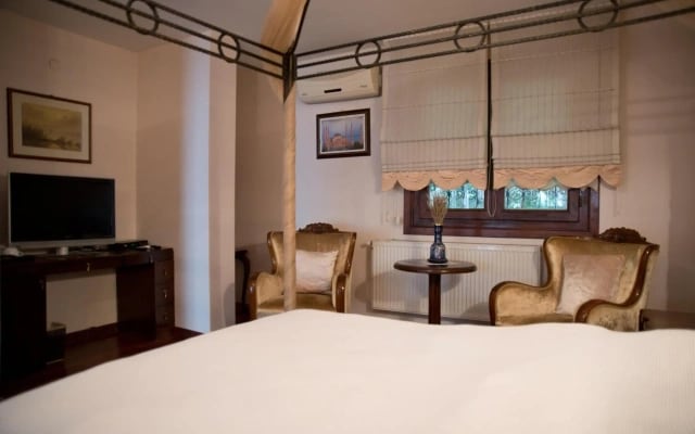 Villa Sphendone Suites
