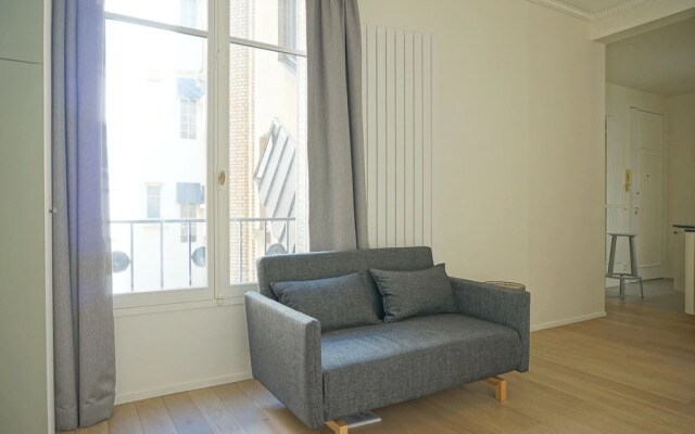 Etoile - Studio - Paris 8